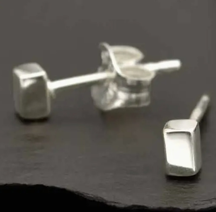 Nina Designs Sterling Silver Cube Post Earrings 4x2mm